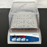 VWR Incubating Mini Shaker image 2